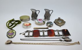 1 Armband Si 835 mit Halbedelsteinen sowie versch. Schmuckteile, Pillendöschen