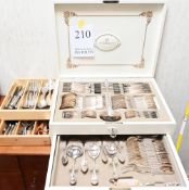 1 versilbertes Besteck Auerhahn, im Kasten, komplett für ca. 12 Personen,