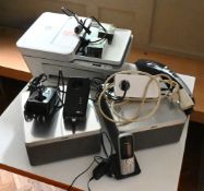 1 Konvolut Elektroartikel z.B. "LOEWE" Lautsprecher, "HP" Drucker,