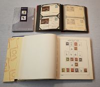 37 Alben und Ordner mit Briefmarken: 