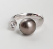 Ring, 750 GG, WG-rhodiniert, 