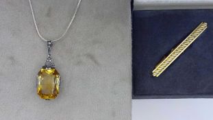 CHRISTIAN DIOR KRAWATTENKLAMMER UND KETTE MIT ANHÄNGER