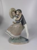 Lladr'o Porzellanfigur Junges Paar 