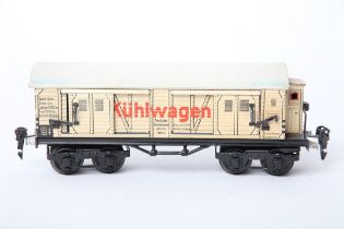 Märklin S 0, 1857 Kühlwagen creme. L24cm Z1-2