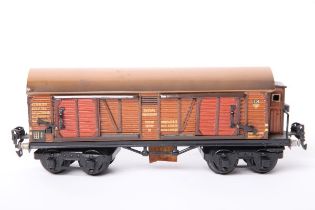 Märklin S 0, 1856 gedeckter Güterwagen braun. L24cm Z2+