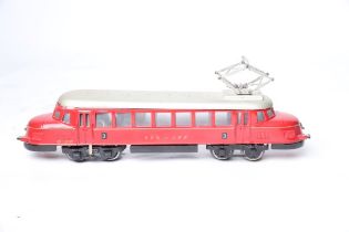 Märklin S 0, RP12930 Roter Pfeil Schweizer Triebwagen . 20V rot. L34cm Z1-