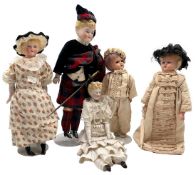 Konvolut fünf Puppen