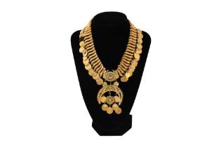 A GILT METAL NORTH AFRICAN KIRDAN HILALI CHOKER NECKLACE Possibly Egypt, 20th century or slightly ea