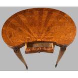 Tisch / Damenschreibtisch wohl Frankreich 19. Jhdt. im Louis XV / XVI Stil / Jugendstil