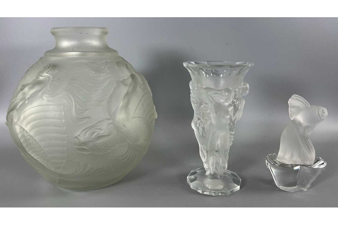 Glas Konvolut, zwei Vasen Art-Déco-Stil, evtl. Verlys und Paperweight Fisch wohl Sèvres - Bild 3 aus 7