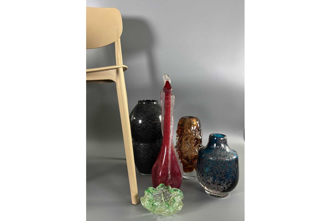 Glasvasen Konvolut 5 vintage Designer Vasen, u.a. Jan Beranek Skrdlovice + wohl Murano, mid-century - Bild 2 aus 5