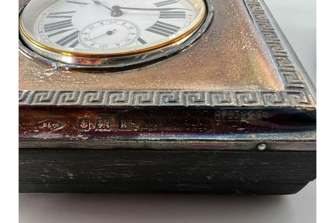 Tischuhren, Reiswecker und Figurenuhr Konvolut, 2x Cartier Paris, Asiatika Elefant und Taschenuhr - Bild 7 aus 24