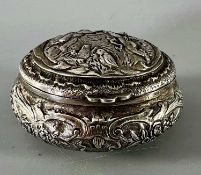 Silber Schnupftabakdose 18./19. Jhdt., evtl. Hanau Repoussé Arbeit, Nachlass Baronin von Forstner