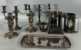 Silberwaren / Versilbertes Konvolut mit Kerzenleuchtern, Prunkleuchtern und Servierteilen