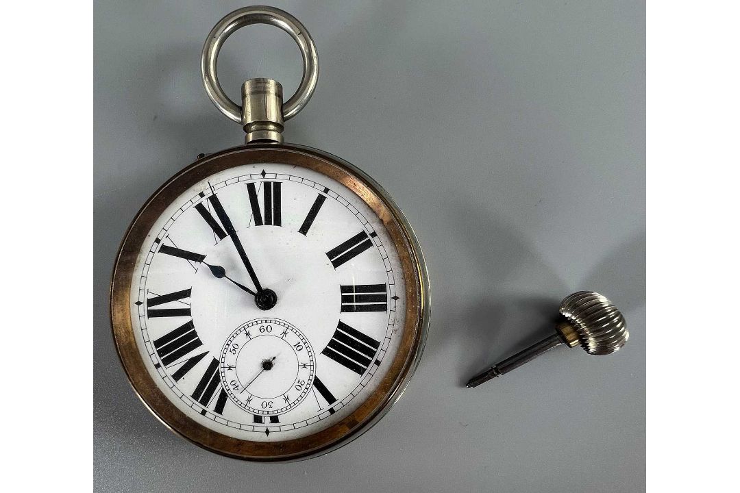 Tischuhren, Reiswecker und Figurenuhr Konvolut, 2x Cartier Paris, Asiatika Elefant und Taschenuhr - Bild 8 aus 24