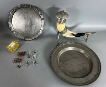 Zinn Konvolut, Wikinger Stil Trinkhorn Norwegen Rubach, Zinnfiguren und historische Zinnteller