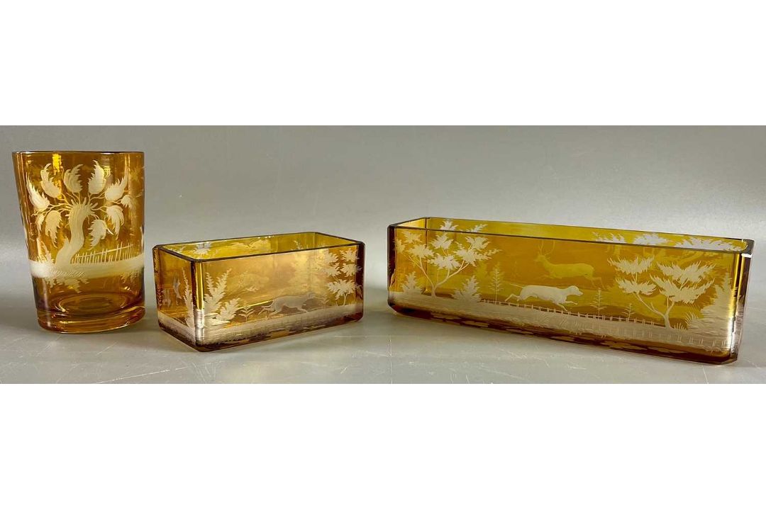 Böhmisches Glas, 3 teiliges Set mit Jagdmotiven, Bernstein Farben Amber - Bild 3 aus 4