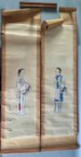 Asiatika zwei Rollbilder, wohl China Qing-Dynastie, Motiv zwei Frauen, wohl Meiren-hua