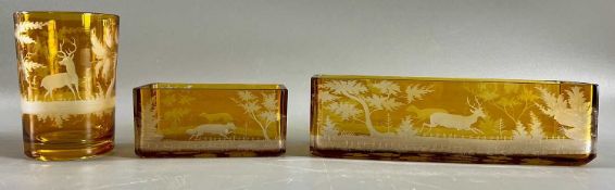 Böhmisches Glas, 3 teiliges Set mit Jagdmotiven, Bernstein Farben Amber