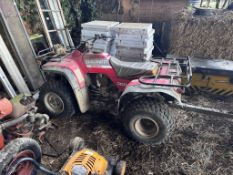 Honda 300 Big Red quad bike good starter/runner, 1995
