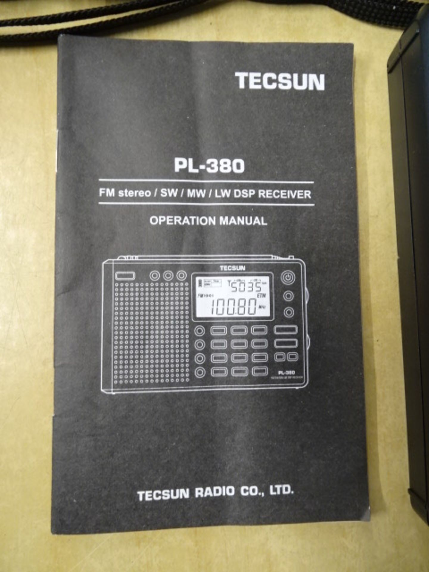 Tecsun PL-360 portable radio, Tecsun PL-380 portable radio and Xhdata D-808 portable radio, all from - Image 7 of 9