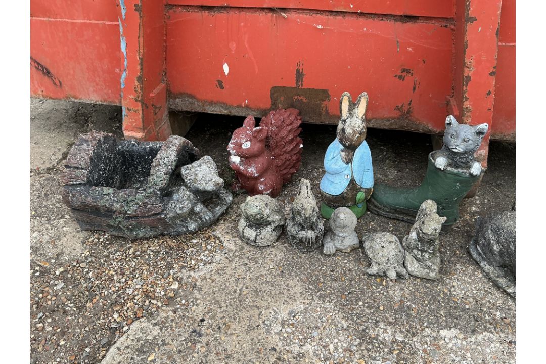 GARDEN ORNAMENTS INC PETER RABBIT