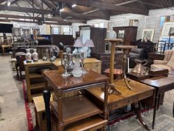 Antiques  & Collectables Auction