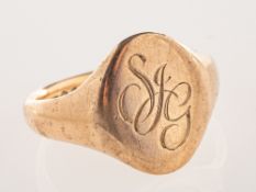 An Art Deco 9ct gold signet ring, of oval form, monogrammed, UK hallmark, London, 1922,