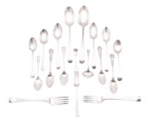 Miscellaneous silver flatware, comprising of 2 tablespoons, 2 table forks, 4 dessert spoons,