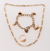 A mixed group of jewellery, including a figaro chain,