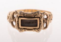 A Georgian memento mori hairwork ring,