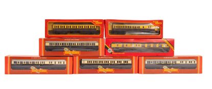 Seven Hornby Railways OO/HO gauge GWR passenger coaches. All in cream and brown livery, all boxed.