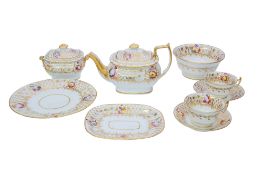 A Coalport part tea service, circa 1815-20 of London shape,