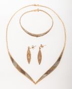 An Italian suite of vintage 9ct gold tri-coloured jewellery,