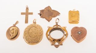 A small mixed collection of antique jewellery,