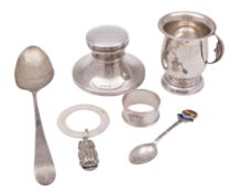 A mixed lot of various silver, to include a christening mug with a moon face handle,