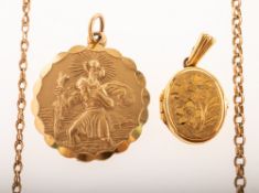 A small mixed collection of jewellery,