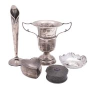 A small mixed lot of silver, to include a Peruvian spill vase, a bonbon dish,