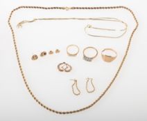 A mixed collection of jewellery, including a rope twist chain, UK import mark 375 to jump ring,