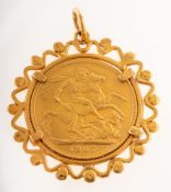 A sovereign pendant, an Edward VII 1907 full sovereign in an openwork pendant mount,