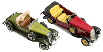 A Danbury Mint diecast scale model of a Cadillac V-16 roadster, unboxed,