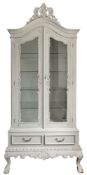 A pair of cream-painted display cabinets in 18th century taste, 20th Century,