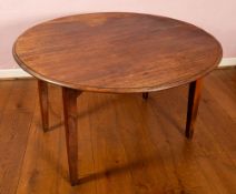 A walnut circular breakfast table, probably Continental,