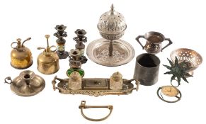 A collection of assorted domestic metalwares,