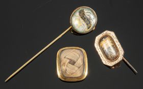 Admiral Lord Nelson & Lady Emma Hamilton. An Early 19th century gold rectangular memento mori brooch