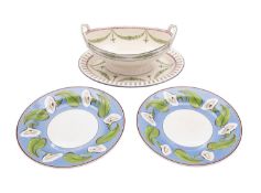A pair of Wedgwood dessert plates and a Wedgwood Eturia creamware chestnut basket and stand,