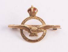 A WWII 15ct gold and enamel RAF sweetheart brooch.