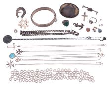 Mixed silver jewellery, to include six necklaces with pendants, four earrings, two rings,