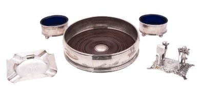 A small mixed lot of silver, to include a mounted wooden wine coaster,