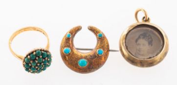 A small group of antique jewellery items, including a turquoise bead set cluster style ring,